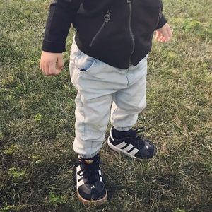 Adidas toddler sneakers